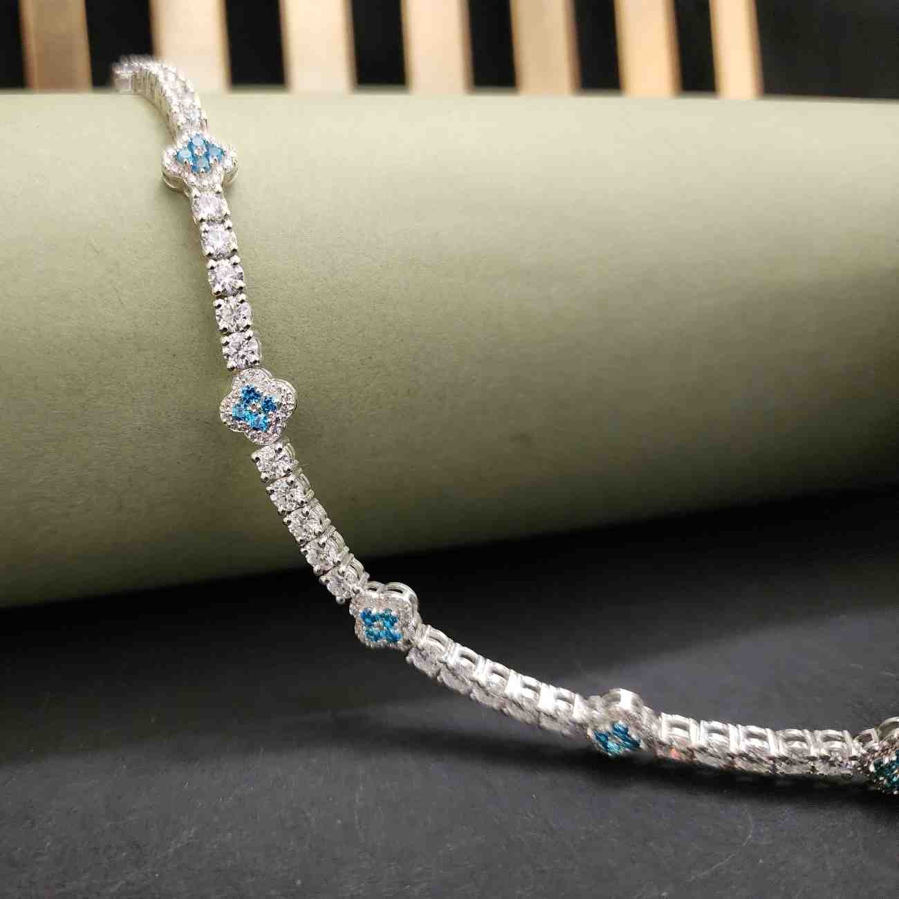 Classic Round Cut Blue Diamond Bracelet