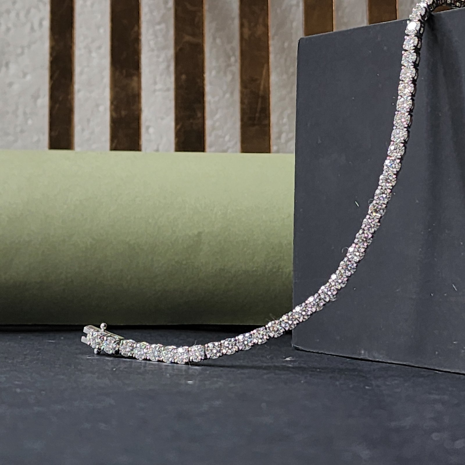 Classic Round Cut Tennis Diamond Bracelet