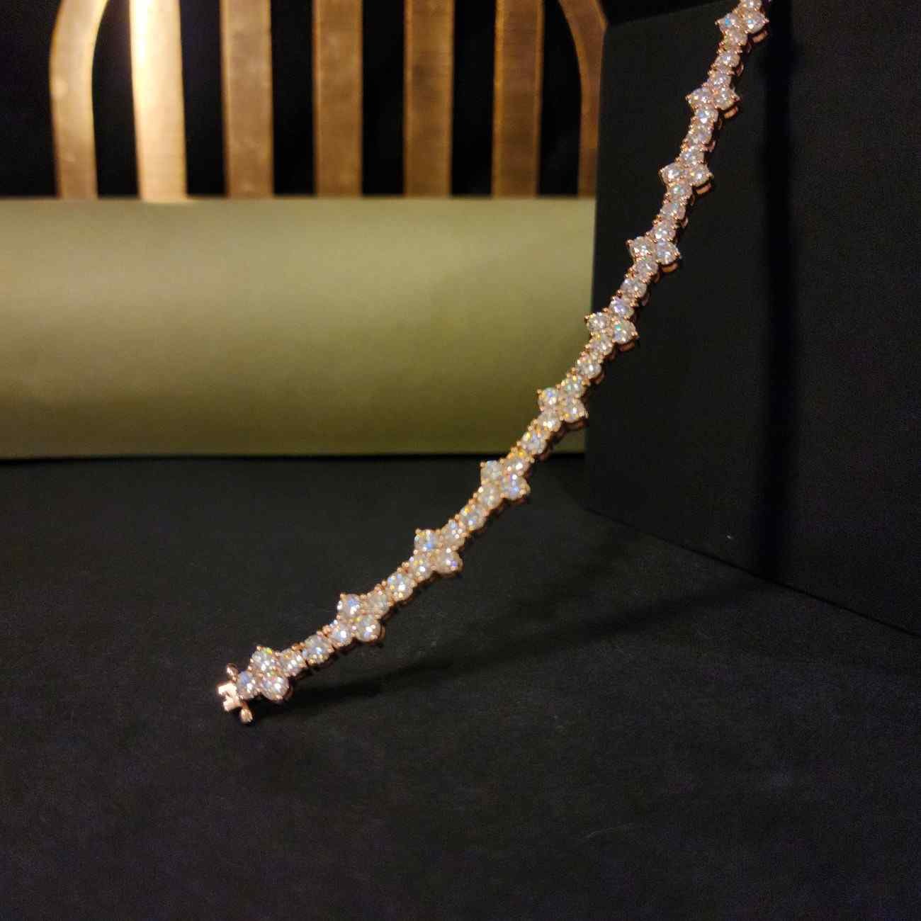 Stunning Designer Round Cut Diamond Bracelet