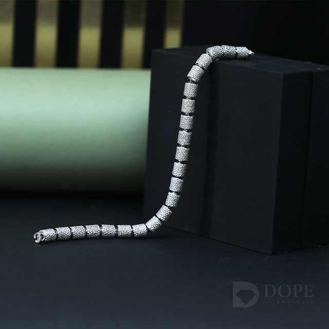 Classic Round Cut Diamond Bracelet
