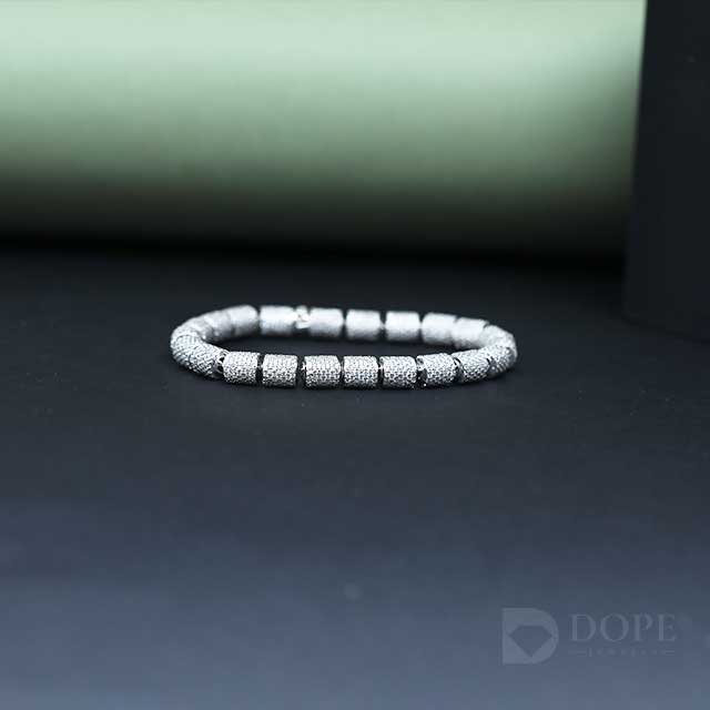 Classic Round Cut Diamond Bracelet Alternate View