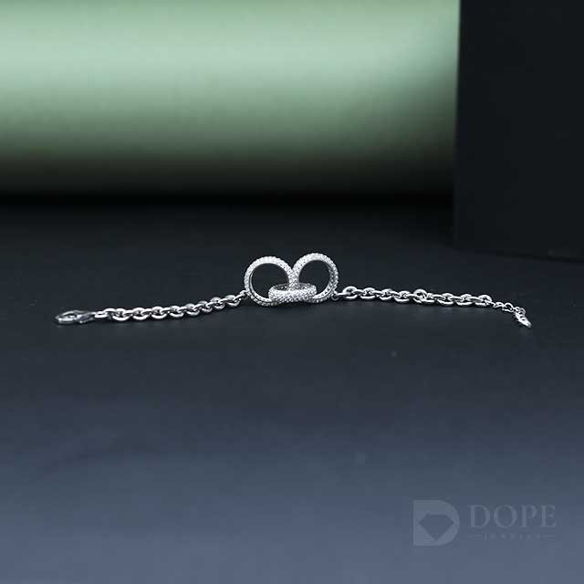 Sparkling Pave Link Round Diamond Bracelet Alternate View