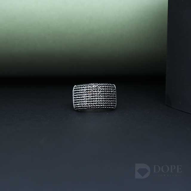 Classic Men's Black Round Cut Diamond Ring Alternate View