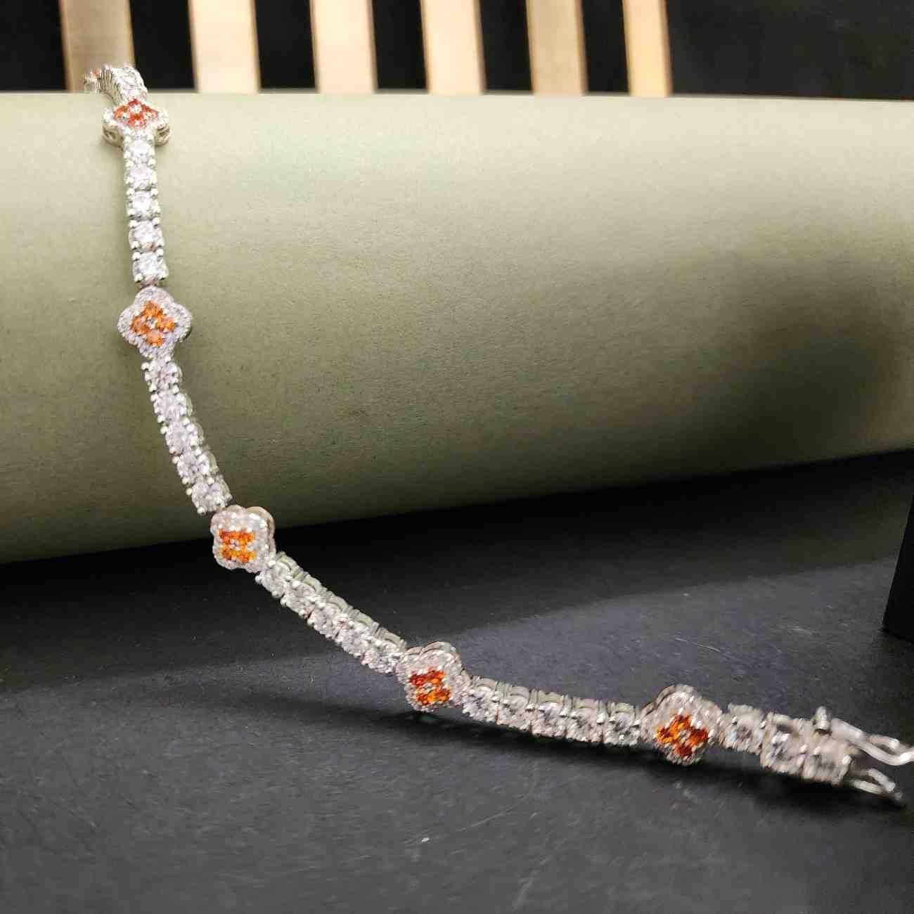 Unique Designer Round Cut Diamond Bracelet For Anniversary Gift