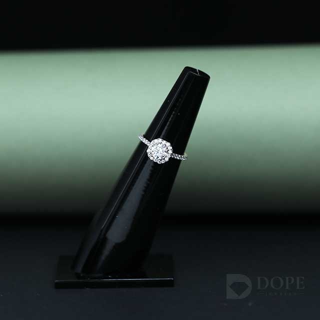 Elegant Cushion Round Cut Diamond Anniversary Ring