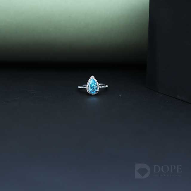 Unique Pear Cut Lab Grown Diamond Ring Alternate View