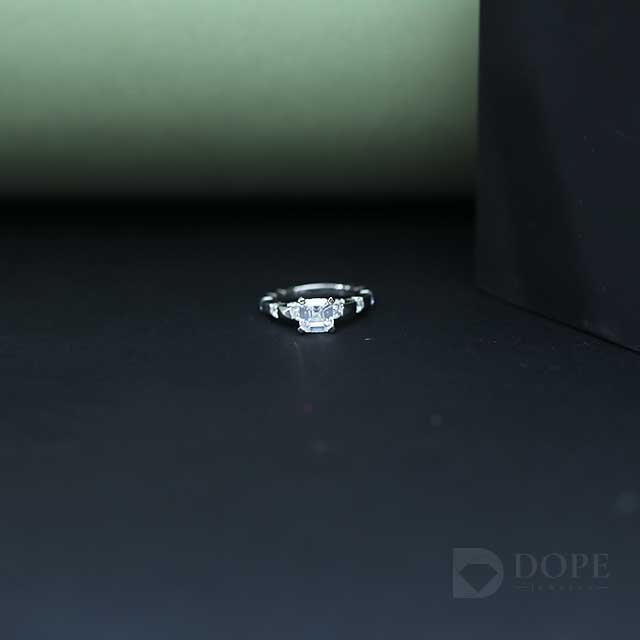 Elegant Asscher Cut Wedding Diamond Ring Alternate View