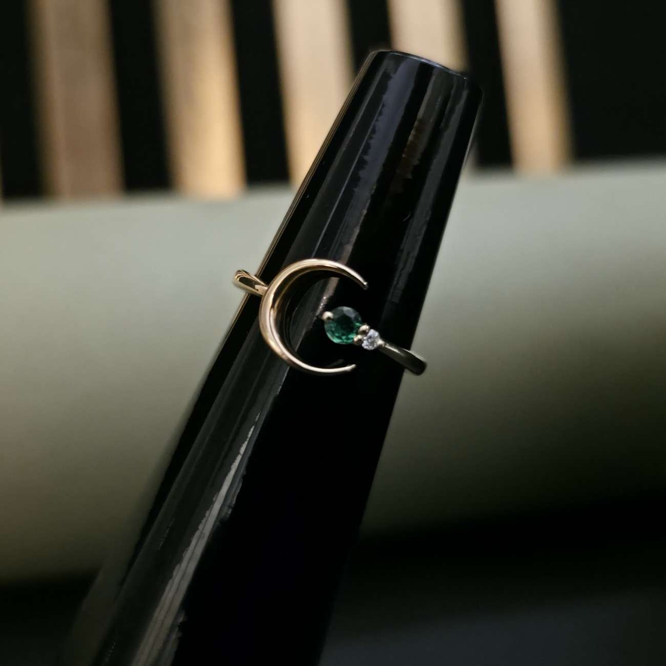 Minimalist Moon Shaped Open Band Lab grown Diamond Ring