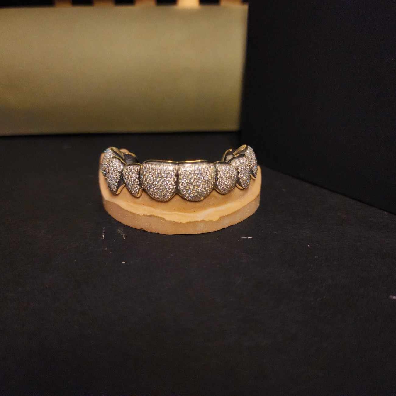 Customized Full Iced Out Hip Hop Diamond grillz