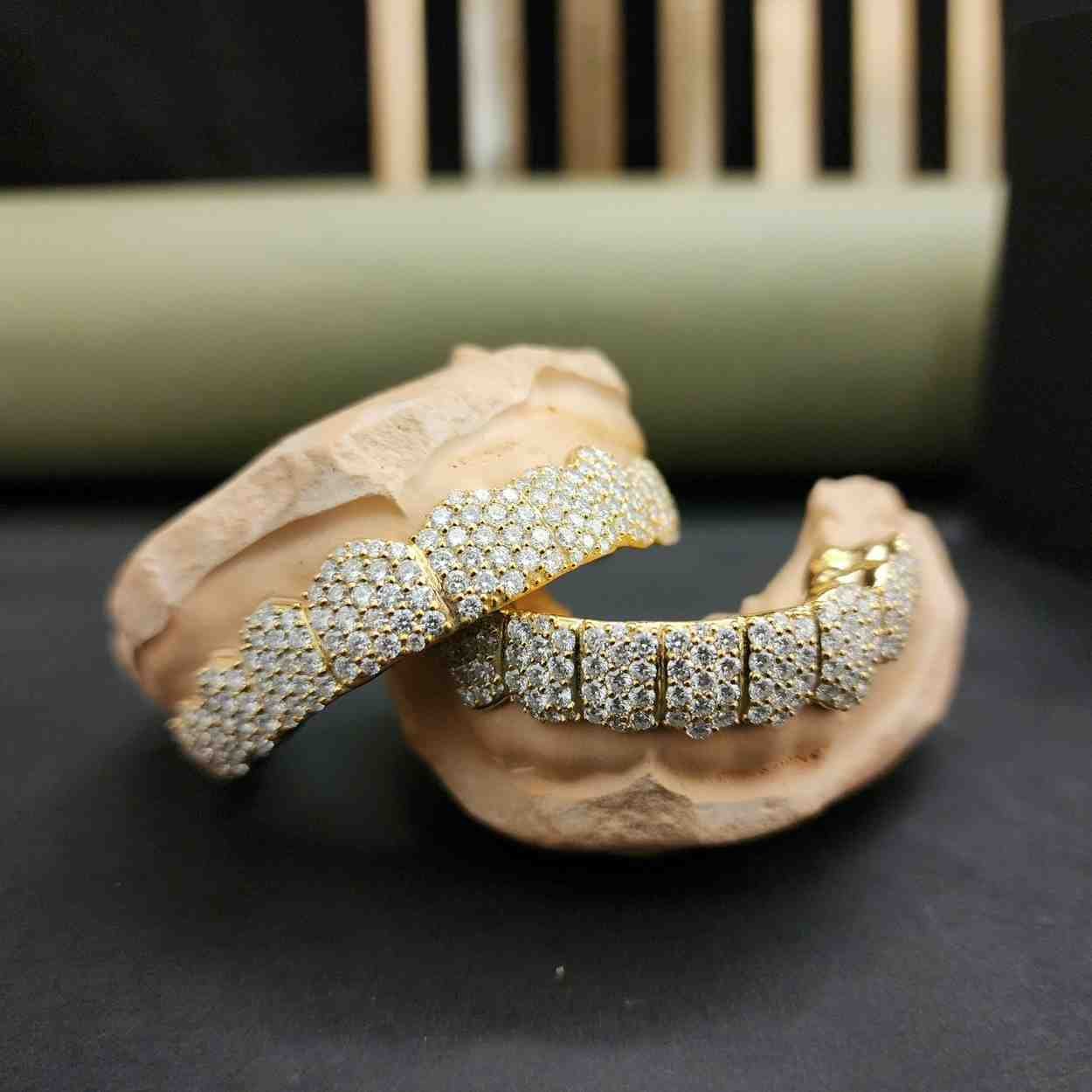 Elegant Iced Out Diamond Grillz Hip Hop Teeth Grill Alternate View