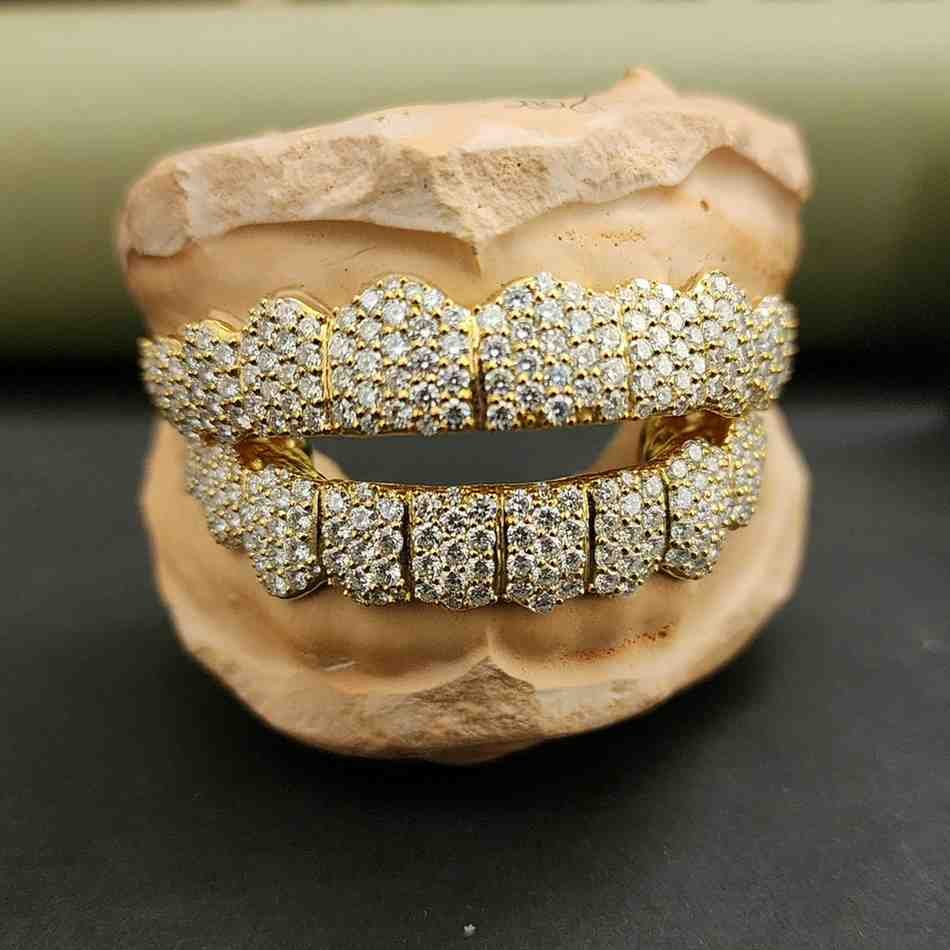 Elegant Iced Out Diamond Grillz Hip Hop Teeth Grill
