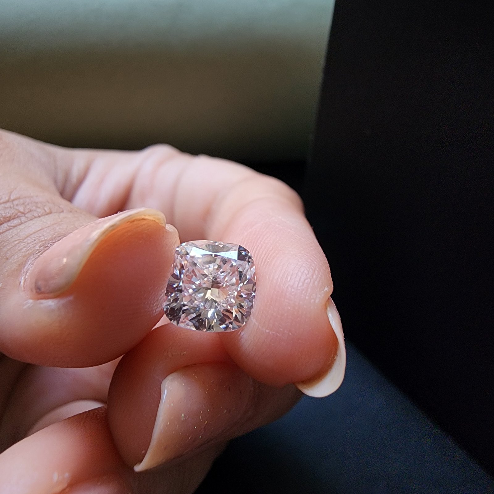 3.02CT Big Size Solitaire Cushion Cut CVD Lab Grown Diamond IGI Certified Loose Brilliant Diamond Alternate View